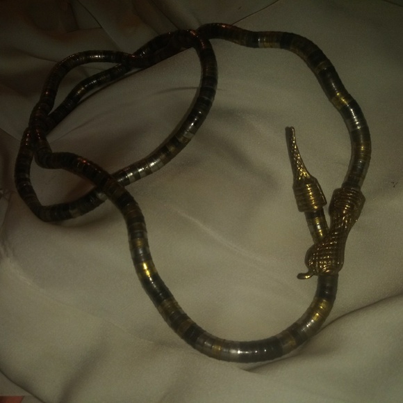 Lucci tri color snake necklace - Picture 2 of 2